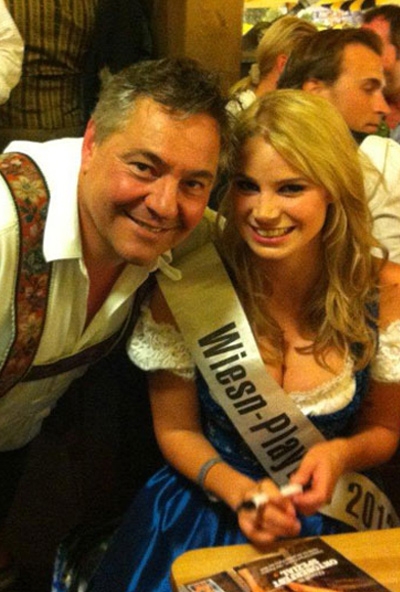 Meister Leonhardt und das Wies&#039;n Playmate - Oktoberfest 2012