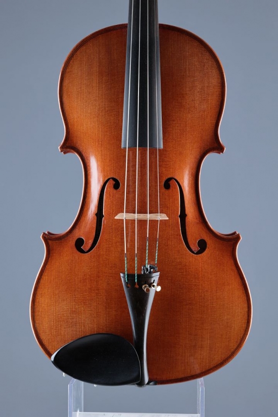 Voigt Jochen - Markneukirchen Anno 1977 - 42,5 cm - B-134